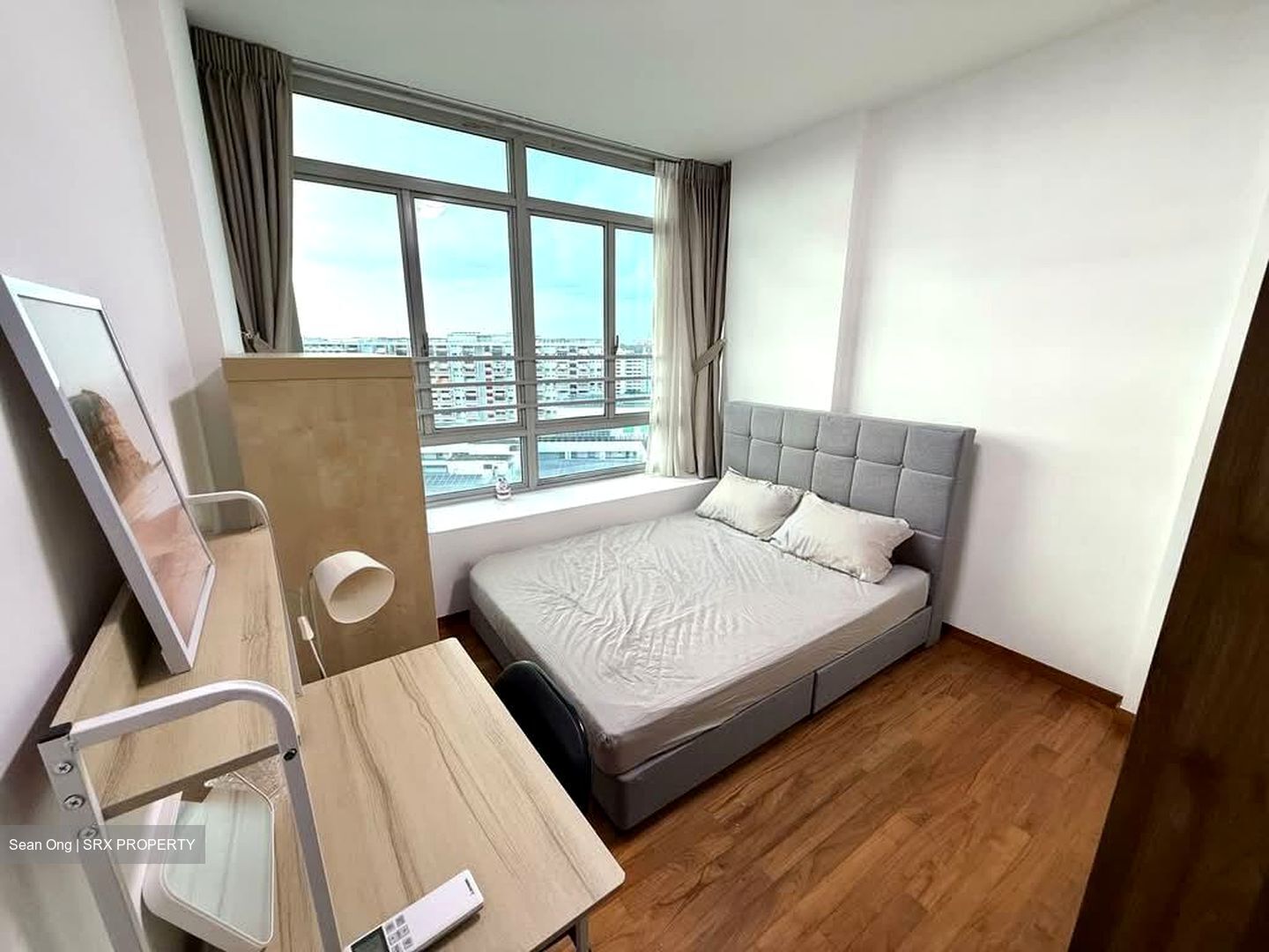 The Lakeshore (D22), Condominium #575869221